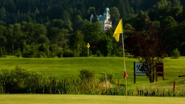 Golf Pass Week package